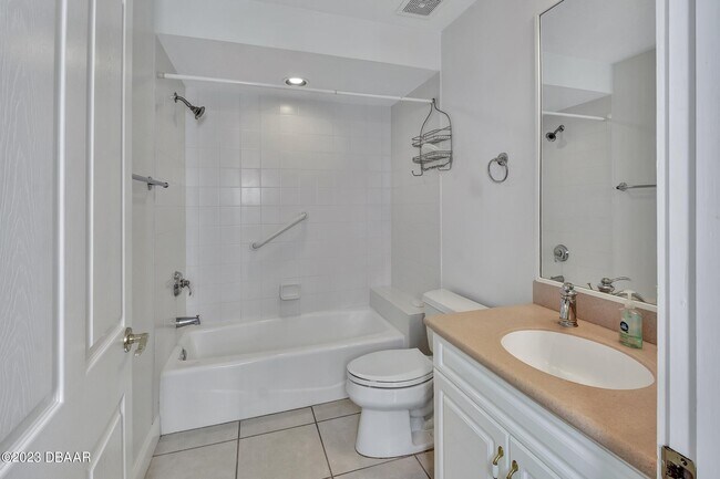 Building Photo - 4623 Rivers Edge Village Ln