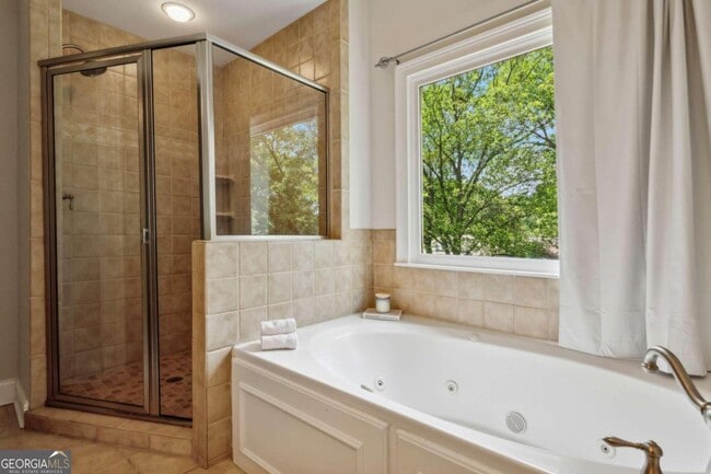 Building Photo - 1316 Egan Way