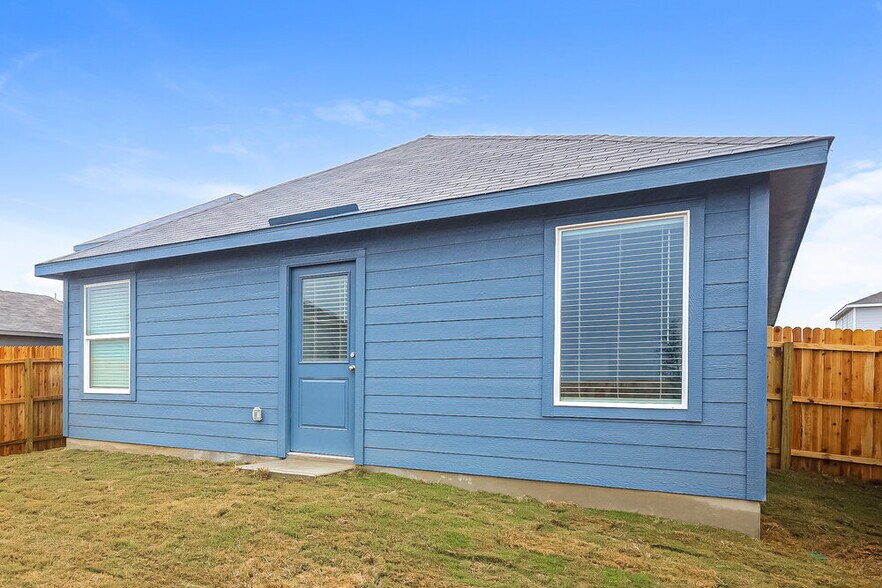 Building Photo - 11516 Chestnut Barr Dr