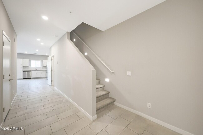 Building Photo - 8323 N 22nd Dr