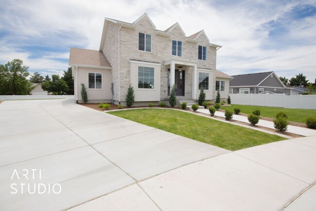 Building Photo - BRAND NEW Orem Basement Apartment