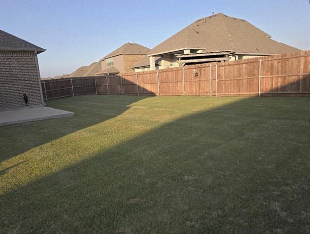 Building Photo - 3447 Hidden Holw Dr