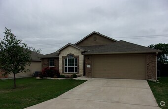 Building Photo - 3 BEDROOM, BELTON ISD