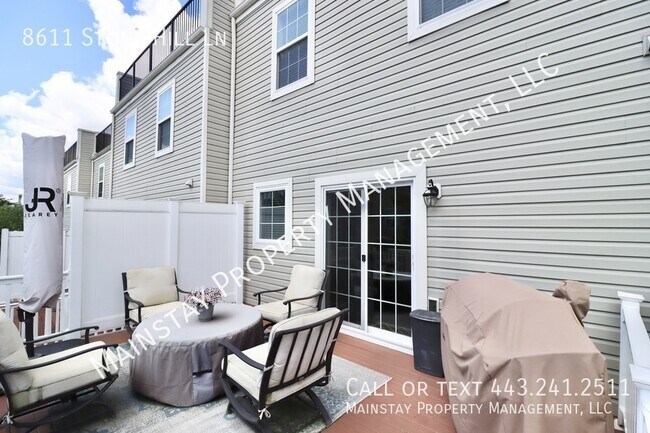 Building Photo - 8611 Stone Hill Ln