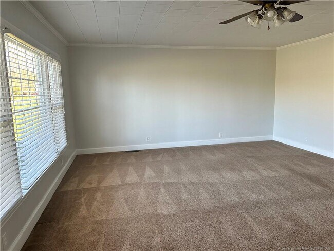 Building Photo - 8927 Main St