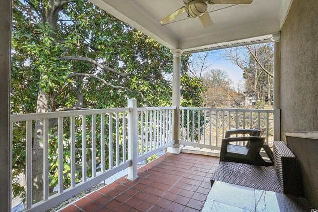 Building Photo - 689 Bonaventure Ave NE