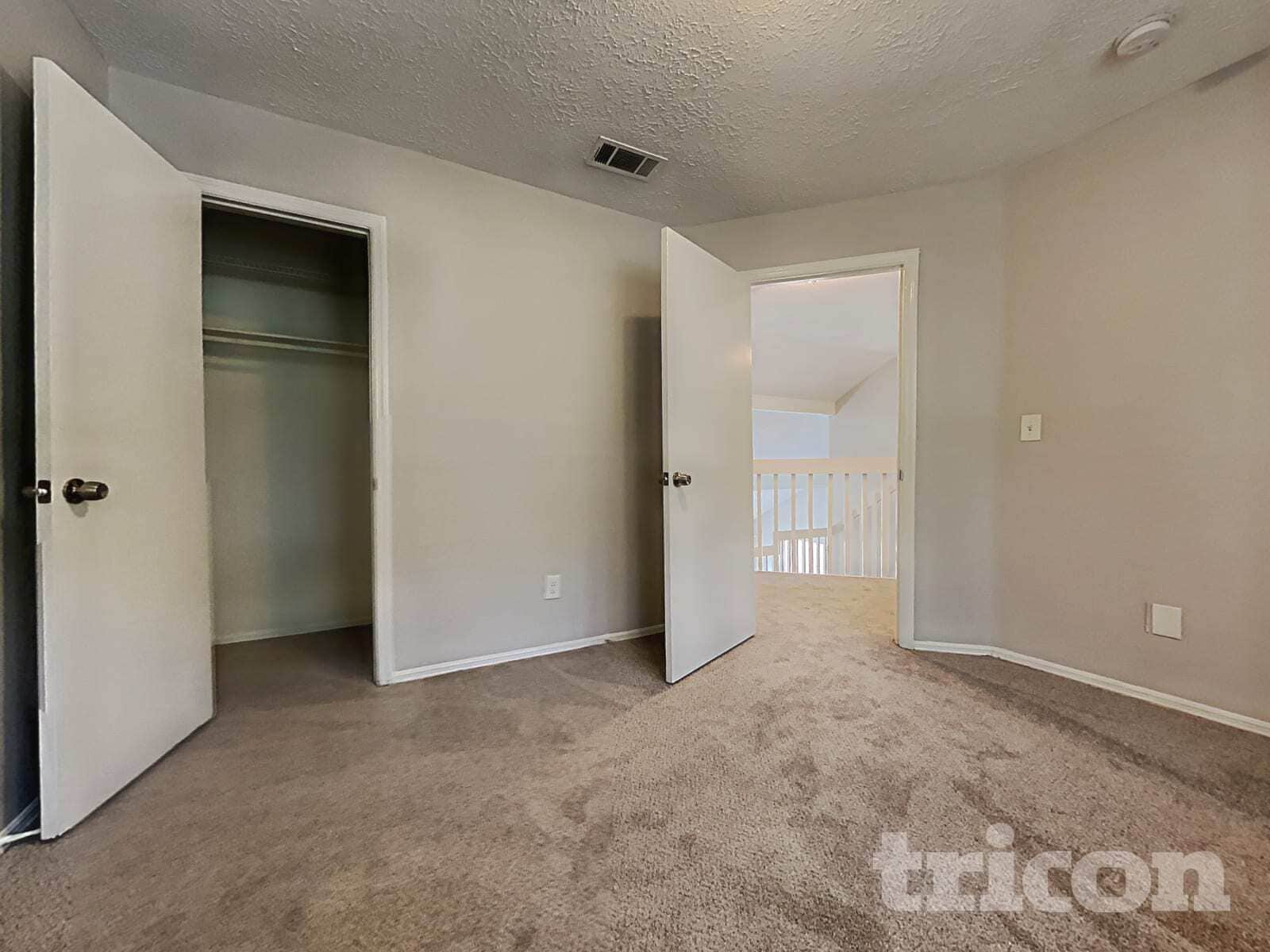 Building Photo - 820 Arbor Hill Dr