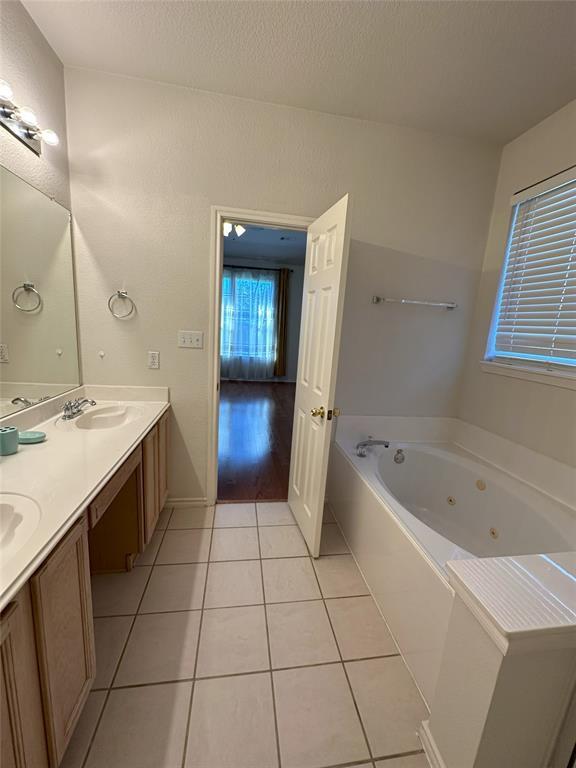 Building Photo - 7009 Cool Canyon Cove