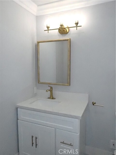 Building Photo - 2 Farragut