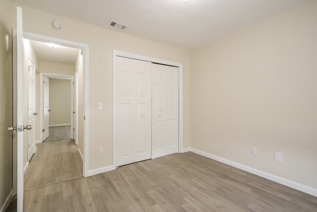 Building Photo - 4324 Pilgrim Way