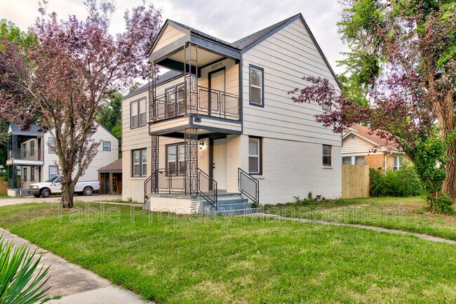 Building Photo - 3200 NW 16th St