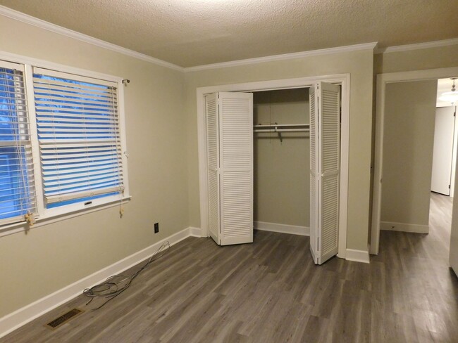 Building Photo - 150 Arrington Rd