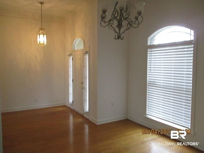 Building Photo - 9153 Parliament Cir