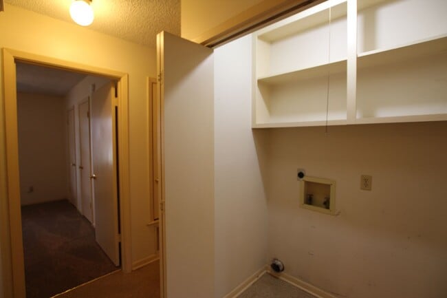 Building Photo - 12414 Cimmarron Dr