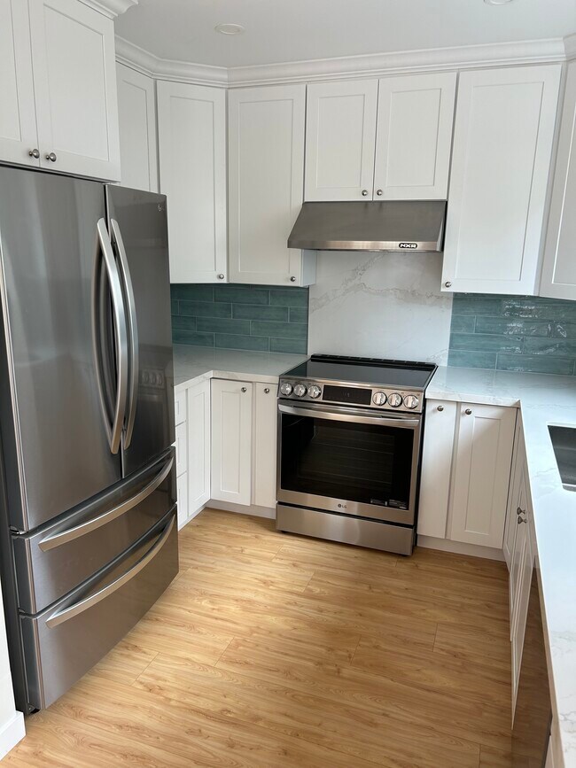 Building Photo - 5393 E Appian Way