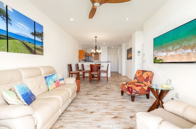 Building Photo - Beautifully Fully Furnished 2 Bed, 2 Bath ...