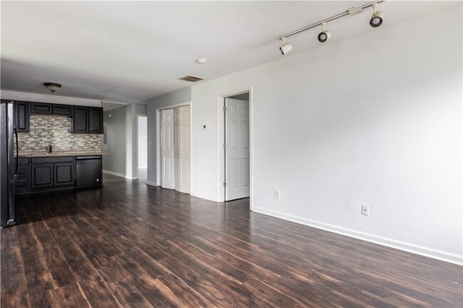 Building Photo - 1607 Ralph David Abernathy Blvd SW