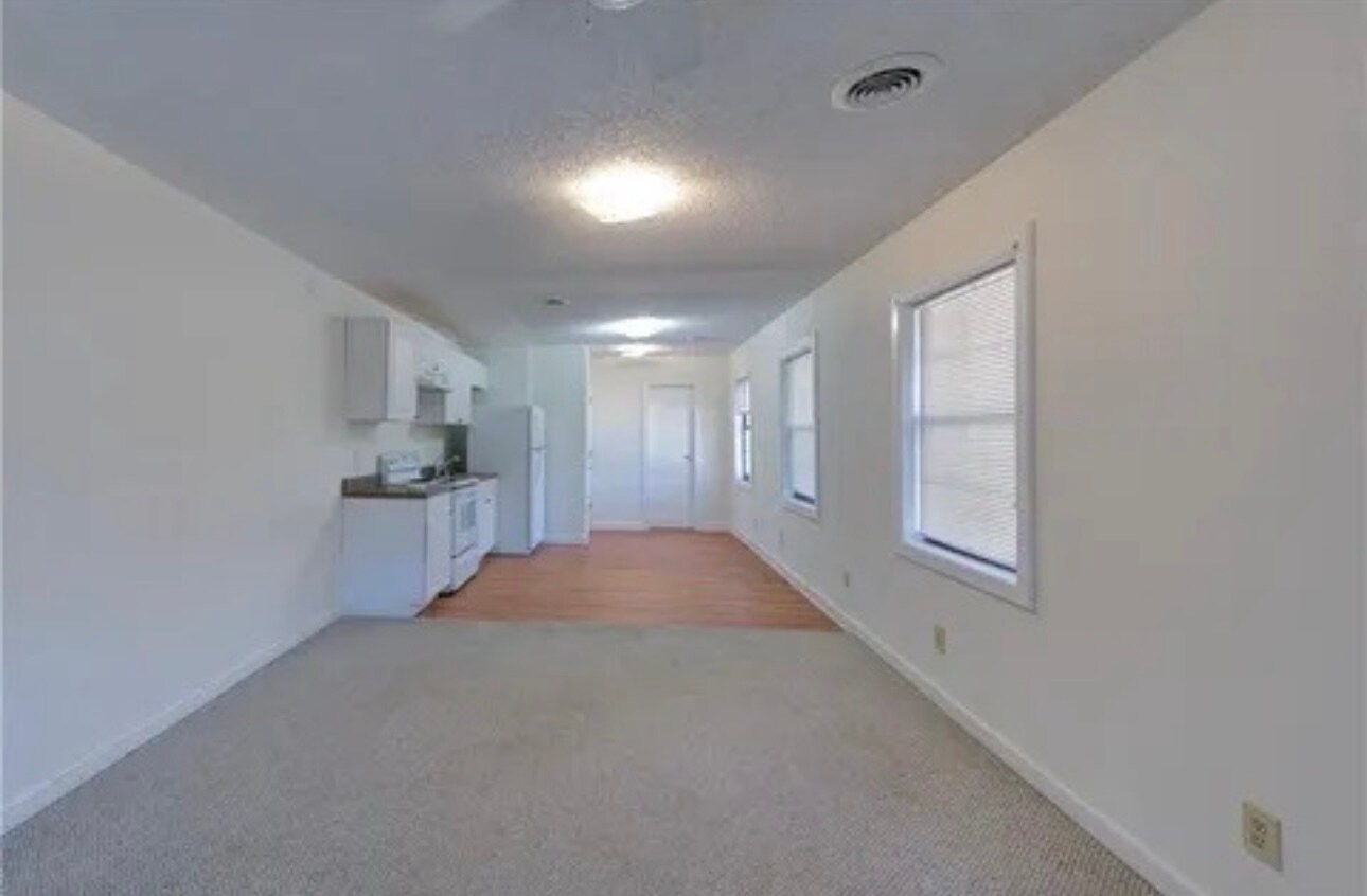 Building Photo - 3583 Midway Rd