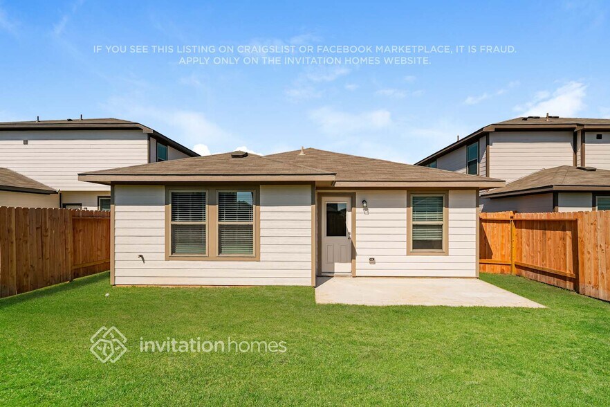 Building Photo - 10714 Sunlit St