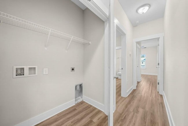 Building Photo - 306 N Sand Palm Rd