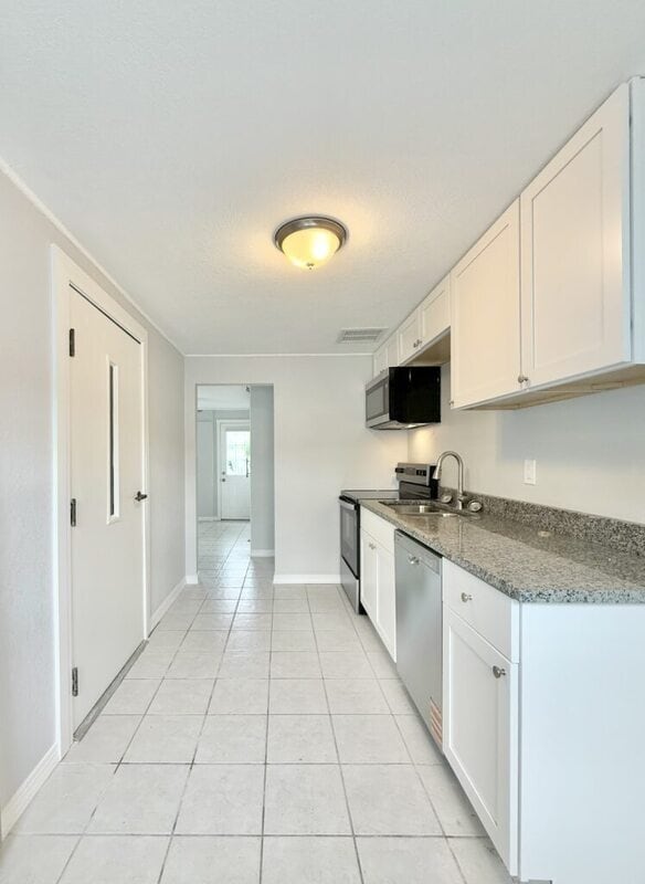 Building Photo - 15613 Gulf Blvd
