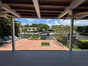 Building Photo - 5200 Riviera Dr