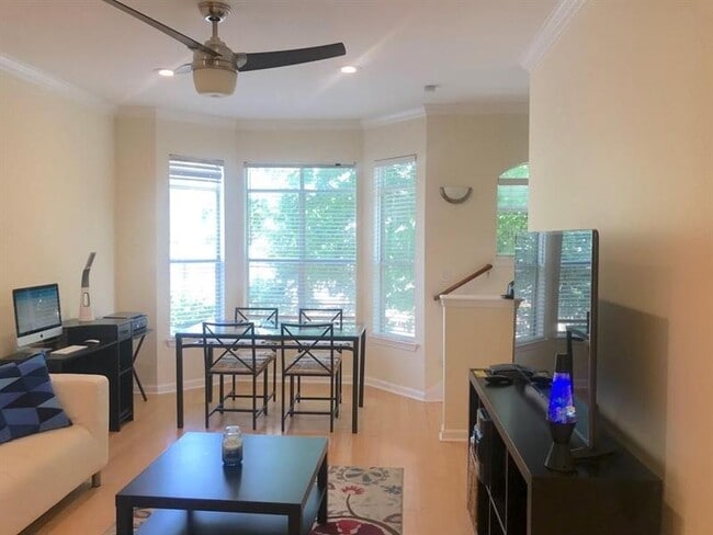 Building Photo - 375 North Highland Avenue Northeast