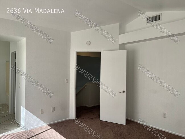 Building Photo - 2636 Via Madalena-