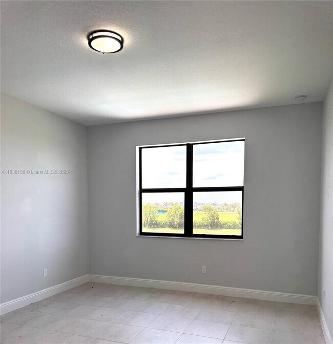 Building Photo - 16222 Sea Turtle Pl