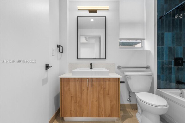 Building Photo - 650 SW 1st St