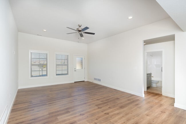 Building Photo - 1805 Talco Dr