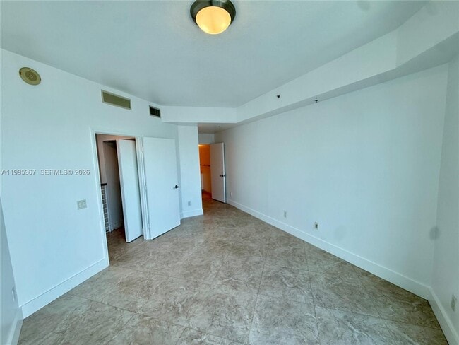 Building Photo - 60 SW 13th St