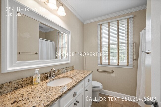 Building Photo - 254 Berkley Ct