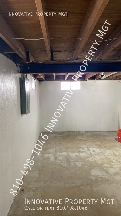 Building Photo - 10287 Reid Rd