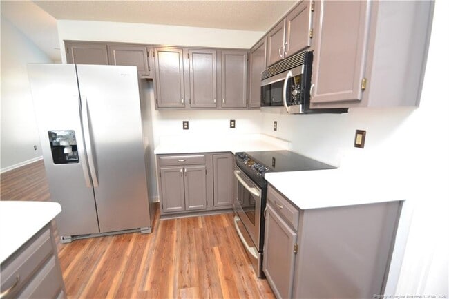 Building Photo - 4208 Loon Ln