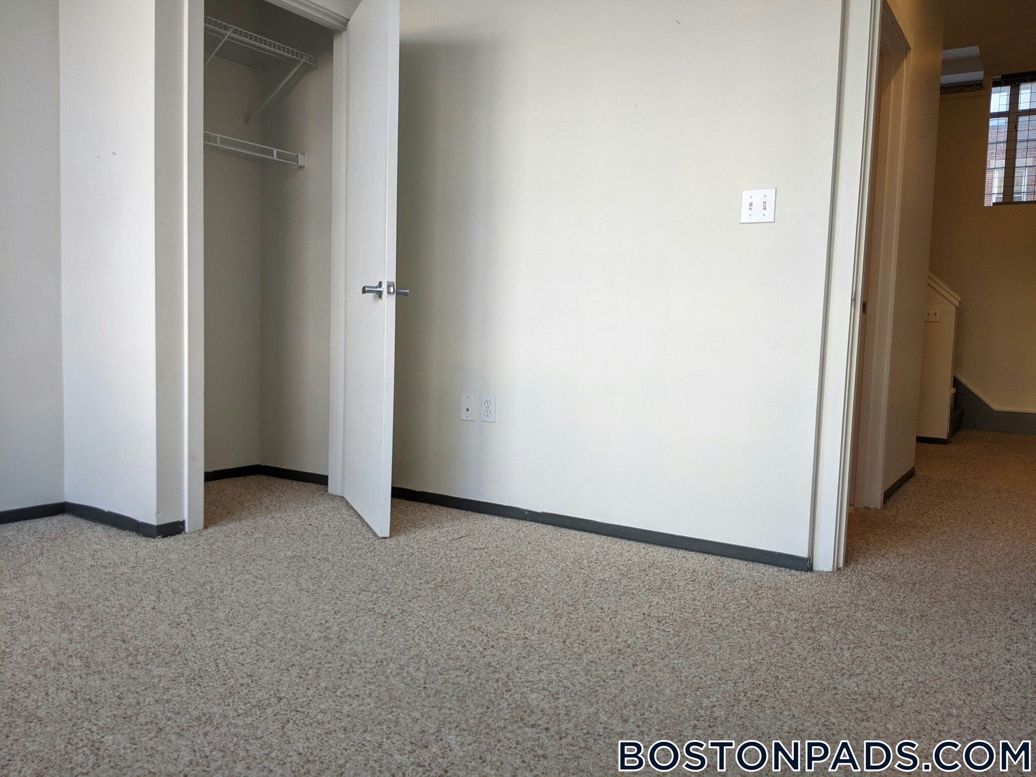 Building Photo - 160 E Berkeley St