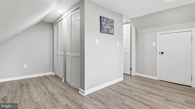 Building Photo - 5724 Denfield Rd