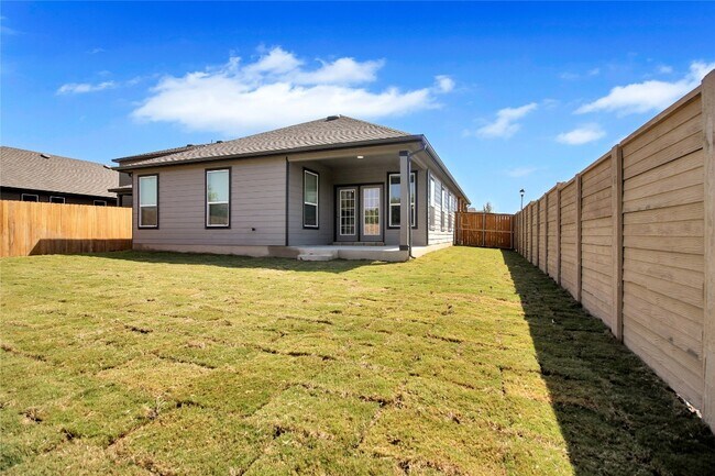 Building Photo - 101 Unforgiven Ln