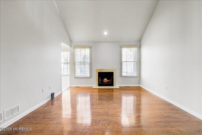 Building Photo - 3 Vancleve Rd