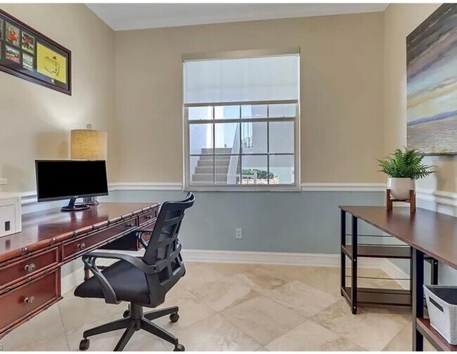 Building Photo - Fully Furnished Seasonal Condo Rental in Windstar