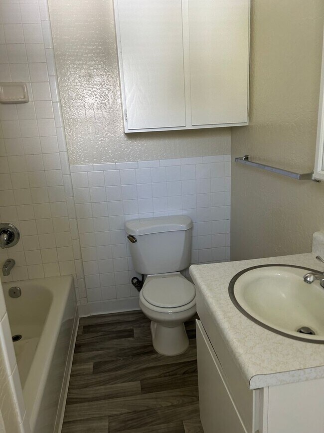 Building Photo - Charming 2 Bedroom in Sparks!