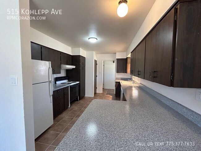 Building Photo - 515 Kohlepp Ave