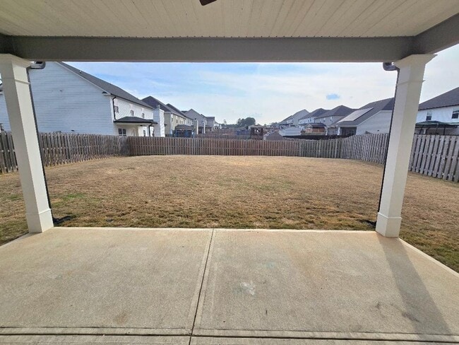 Building Photo - 733 Courtland Ln