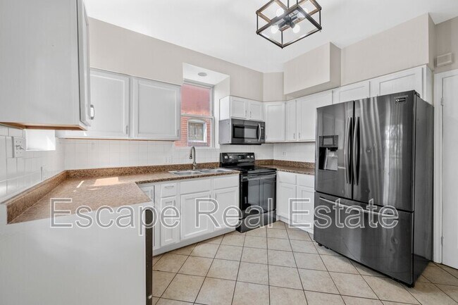 Building Photo - 5616 S Kingshighway Blvd