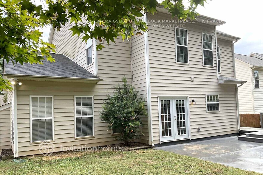 Building Photo - 2116 Pineapple Ct