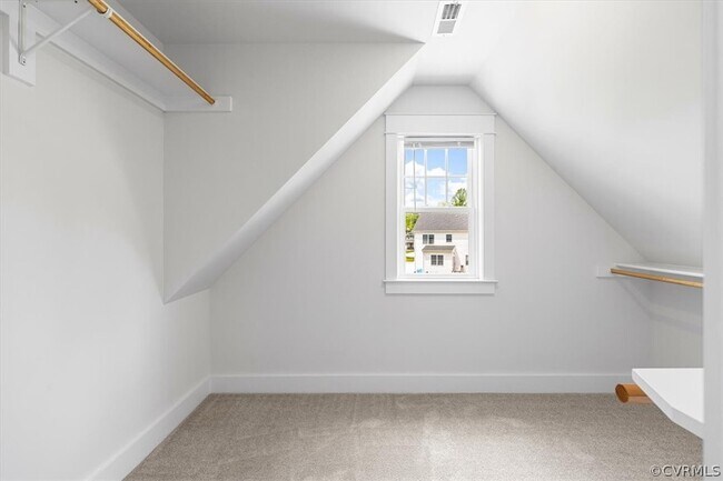 Building Photo - 4142 Tosh Ln