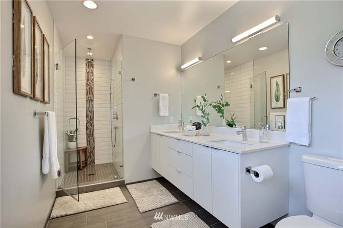 Building Photo - 8507 18th Ave NW