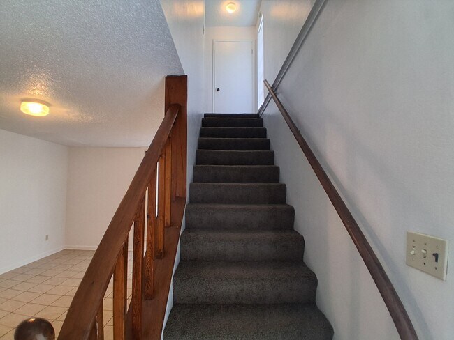 Building Photo - 116 Oak Ridge Ave