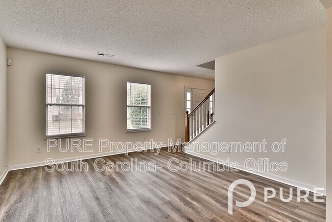 Building Photo - 433 Spring Oak Ln