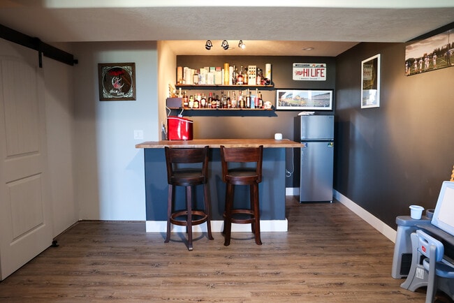 Building Photo - 45 Butch Cassidy Loop